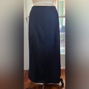 Tahari A line Navy blue Maxi skirt size 6